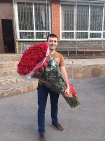 35 длинных роз 140 см